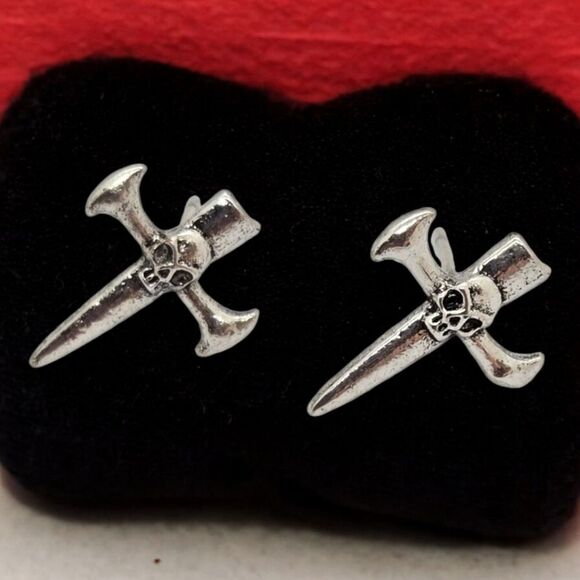 Gothic Sword Cross Skull Stud Earrings Dagger Medieval Gothic Silver Pierced Ear - Picture 4 of 6